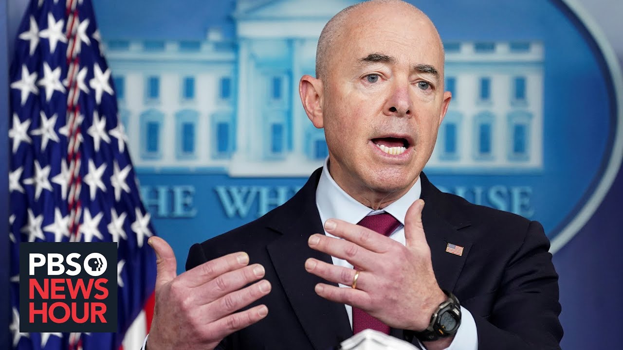 U.S. plans to reunite more than 1,000 families separated at the border